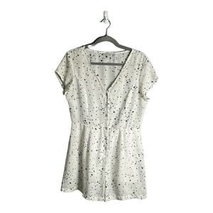 Hayden LA White Romper With Black Star Print Short Sleeves Size Large